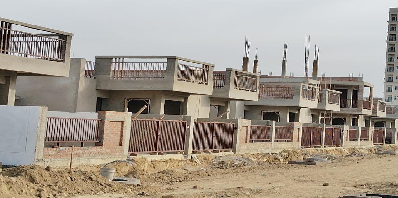 Ajit ORO County villas under construction 1