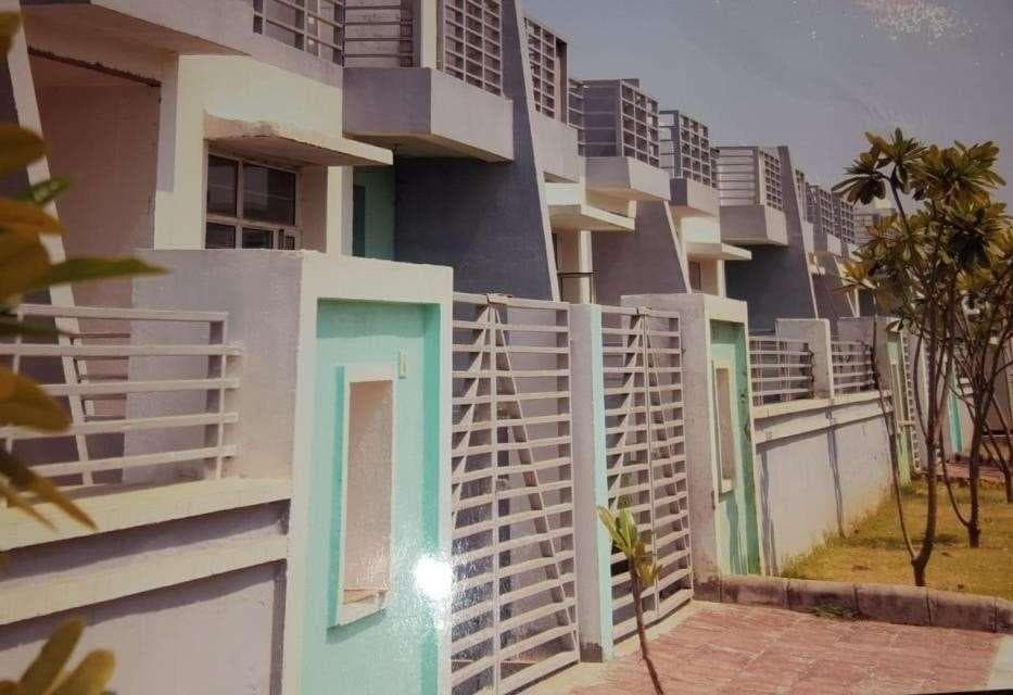 Eldeco villas exterior view 2